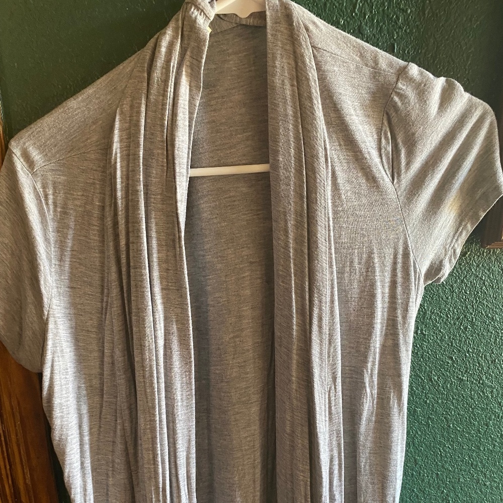 Forever 21 grey cardigan shawl